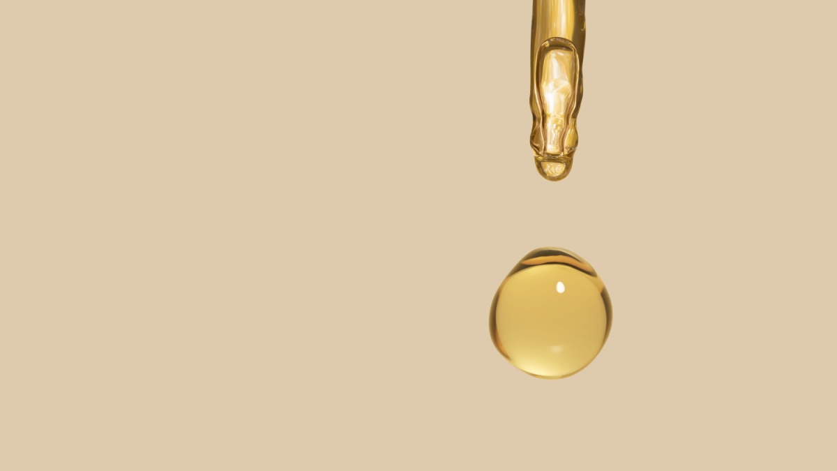 ingradimento di una gocci di olio di Beauty Caress di vilo cosmetics